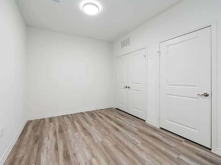 Moonlight Apartments — Photo 7