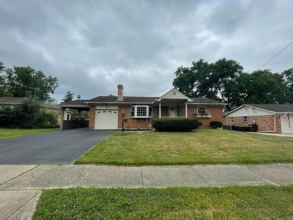 2nd image of 18 Edgecombe Dr