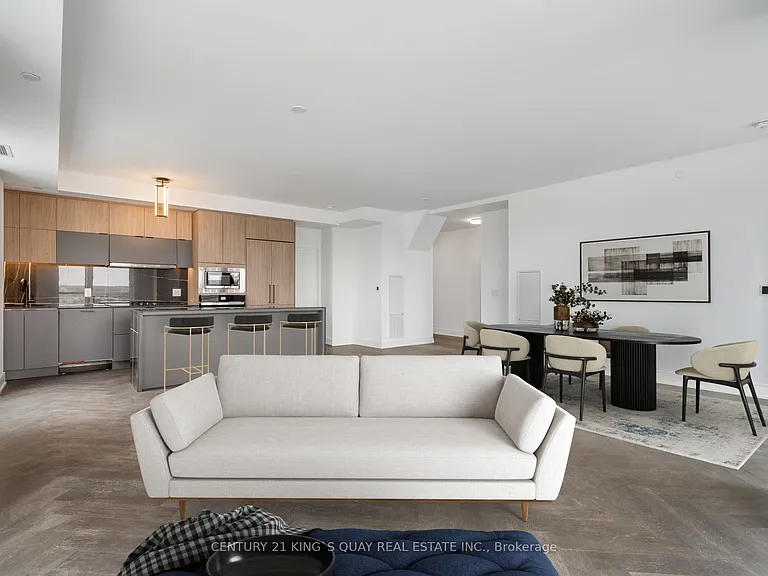 8888 Yonge St #1104 — Photo 13