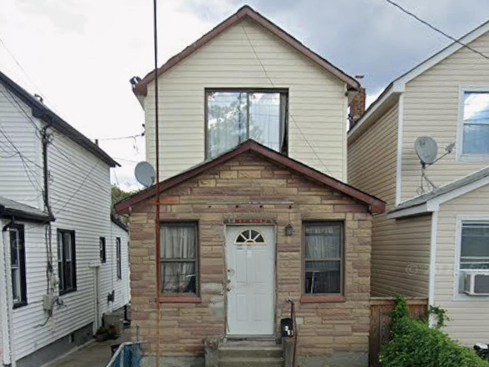 1st image of 11635 127th Street