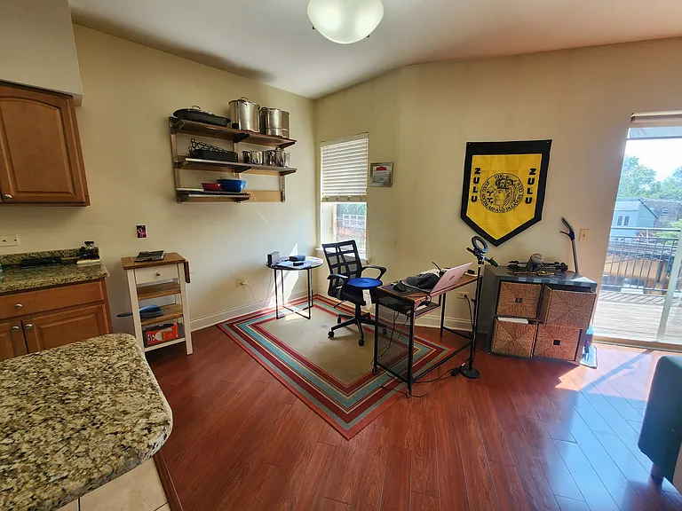 2318 N Milwaukee Ave #303 — Photo 5