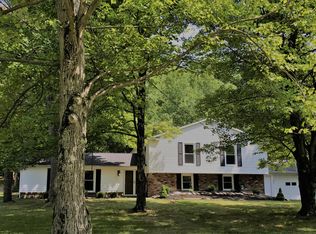 473 Somerset Dr, Chagrin Falls, OH 44022