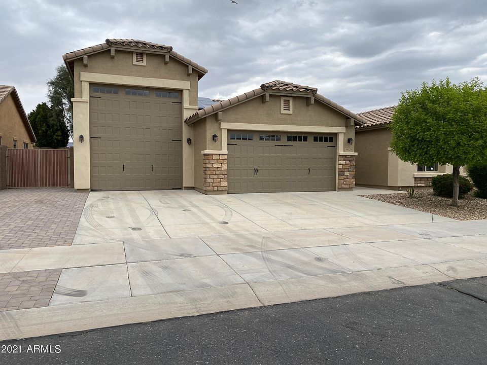 1st image of 16028 W Canterbury Dr