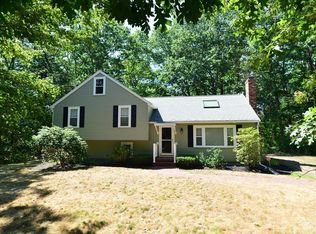 40 George Washington Blvd, Hingham, MA 02043