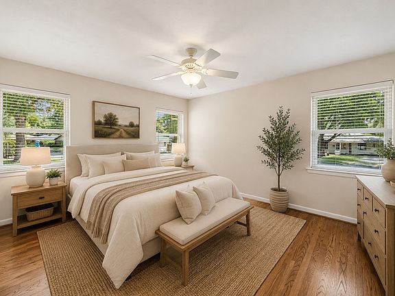 4th image of 6147 Woodcrest Ln