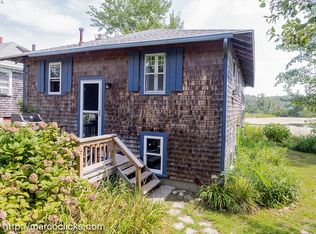 23 Gardiner Rd, Falmouth, MA 02543