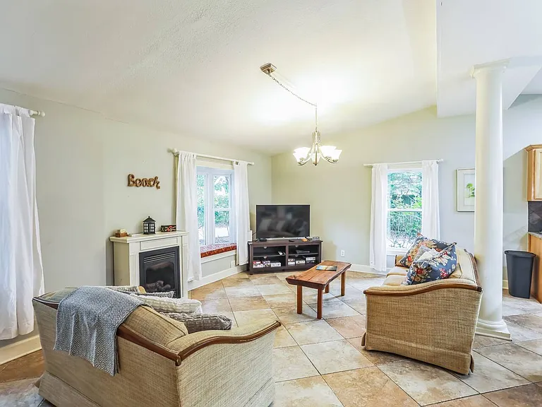 112 Riverview Dr — Photo 24