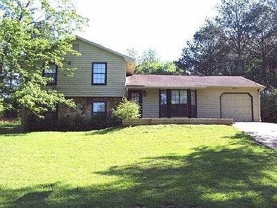 1st image of 5611 Saint Thomas Dr