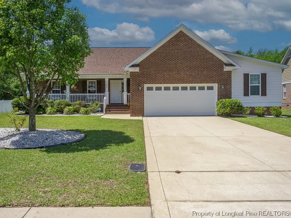 1555 Ellie Ave, Fayetteville, NC 28314
