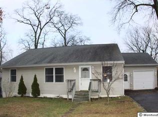 126 Oak Ave, Island Heights, NJ