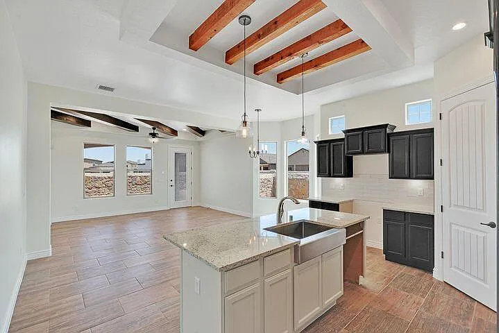 14741 Tierra Harbor Ave — Photo 10