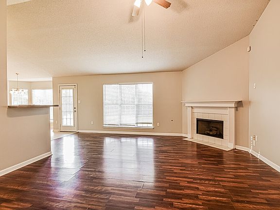 5th image of 2708 Baird Dr