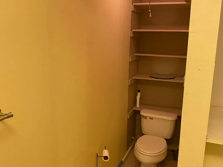 2130 Stuart Ave — Photo 9