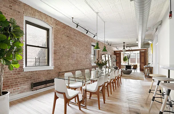 Sold by Compass | media 7