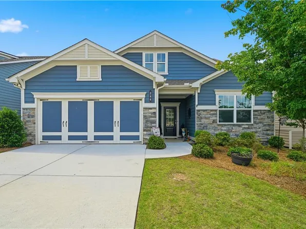 266 Hickory Bluffs Pkwy, Canton, GA 30114