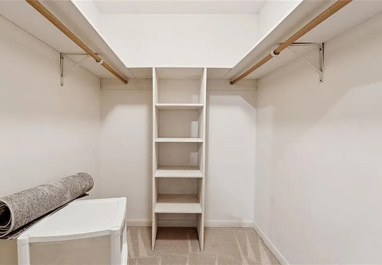 3655 Winters Hill Dr — Photo 16