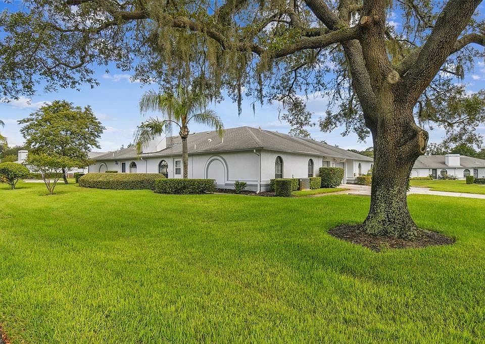 1st image of 23221 CLUB VILLAS DRIVE
