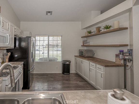2nd image of 6110 W Avenue J3