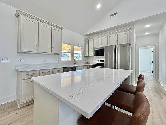 23rd image of 2250 Elkton Pike