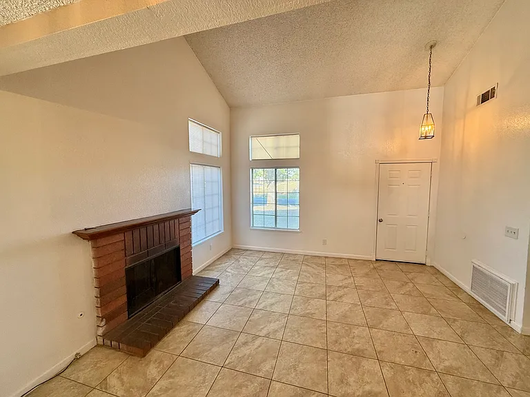 37608 45th St E — Photo 2