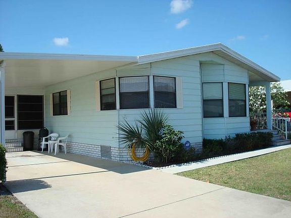 2nd image of 487 Dolphin Cir