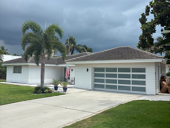2nd image of 380 7th Ave N
