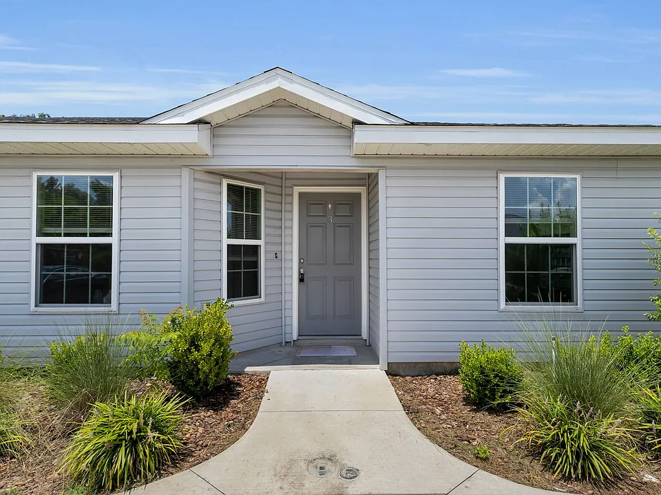 1984 NE 17th Pl #3