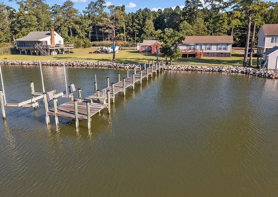 1st image of 169 Lake Francis Ln