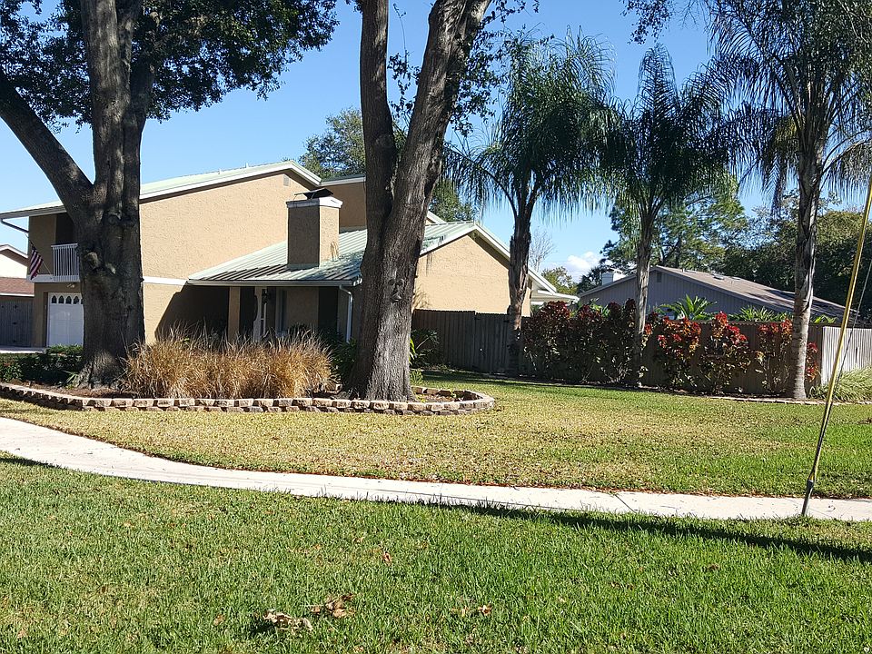 2nd image of 100 Hillcrest Dr