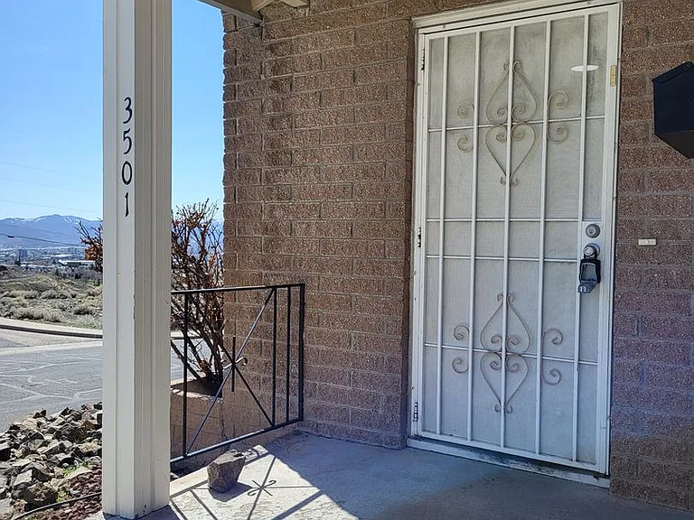 3501-3503 Gypsum Rd #3505 — Photo 1