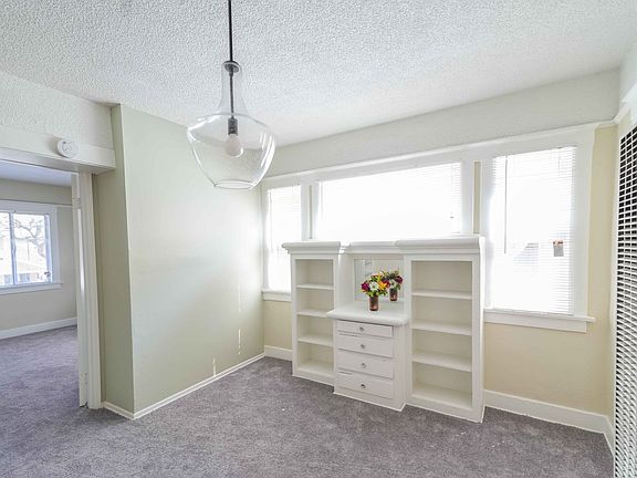 3rd image of 516-522 W 10th St #518