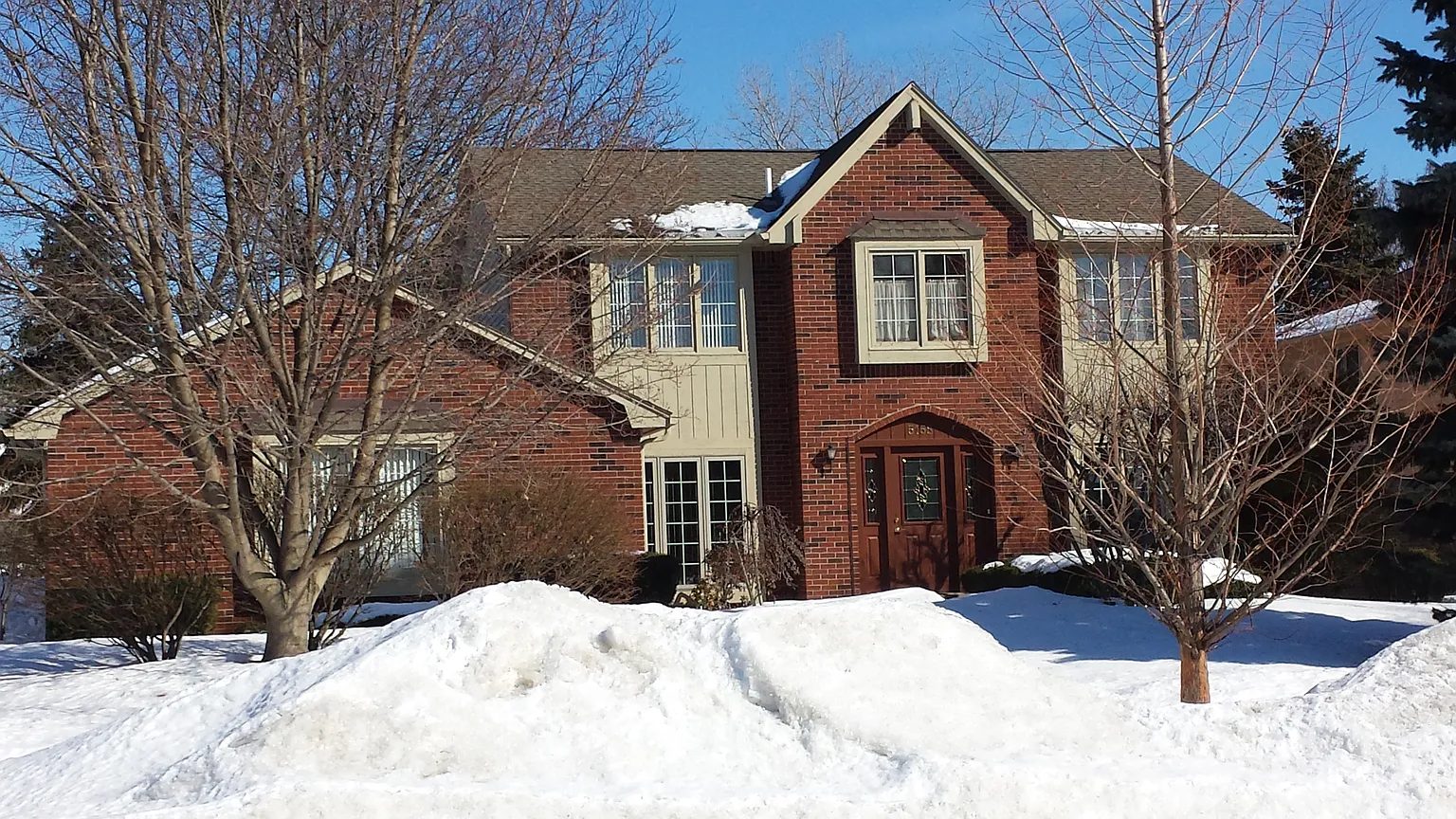 5158 Cameron Dr photo 1