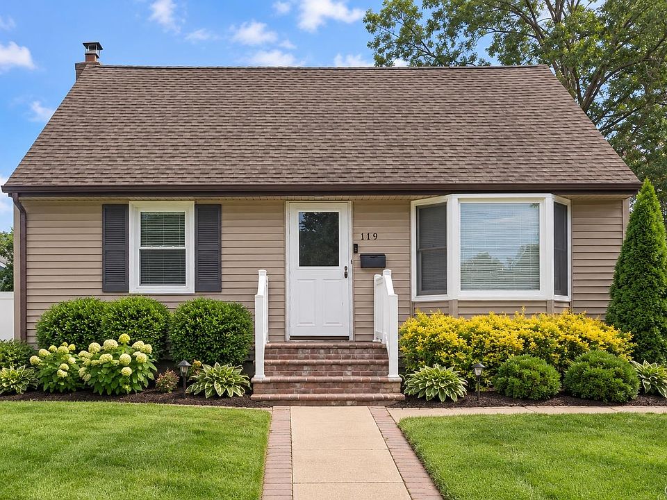 1st image of 119 Doris Avenue
