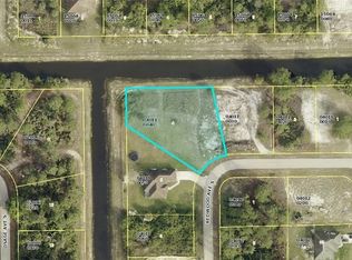 951 Kellogg St E, Lehigh Acres, FL 33974
