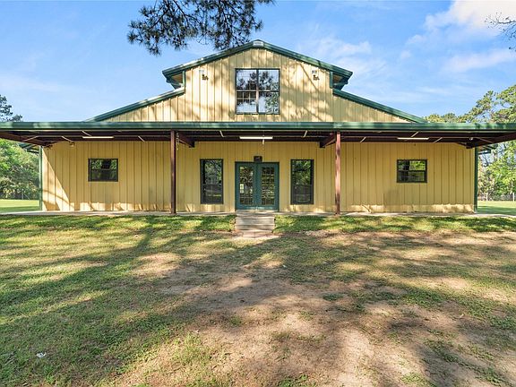 3rd image of 20476 Sullivan Rd