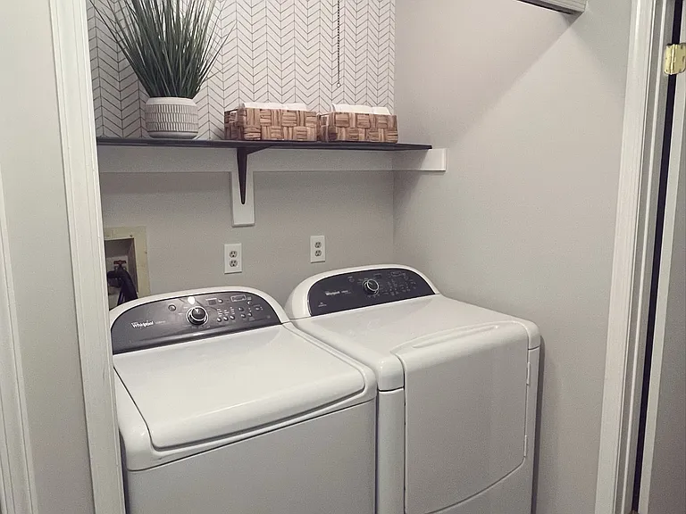 314 Georgia Ct #13 — Photo 23
