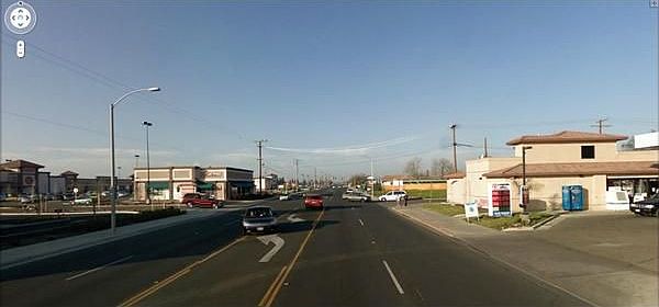 2nd image of 2020 N Dinuba Blvd