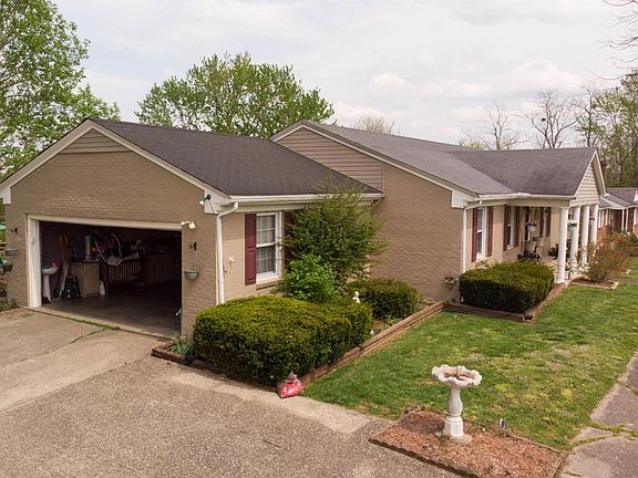 3rd image of 118 Armitage Dr