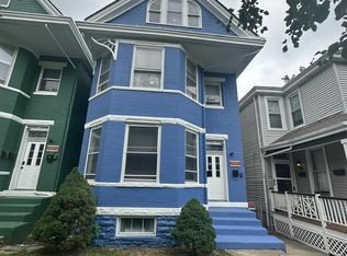 2021 Greenup St APT 2, Covington, KY 41014