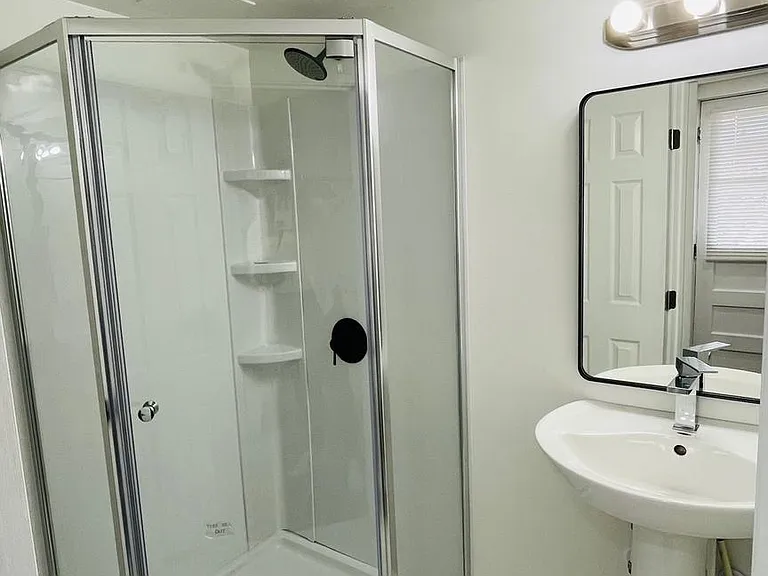 5015 Wilkens Ave — Photo 6