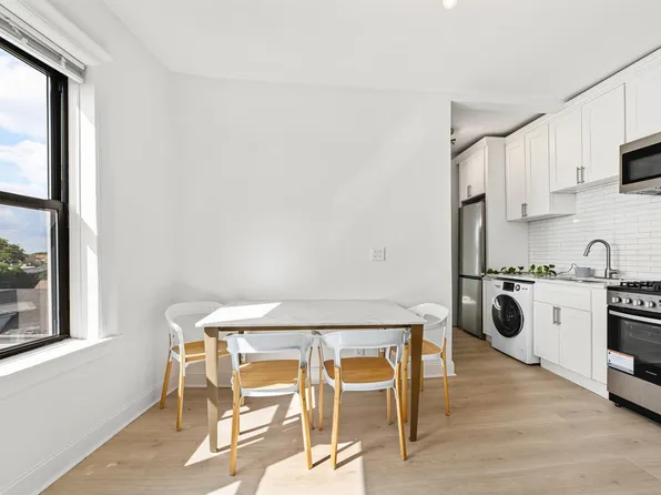 57 Corbin Avenue image 19 of 21