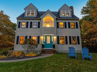 19 Mimosa Cir, Plymouth, MA 02360