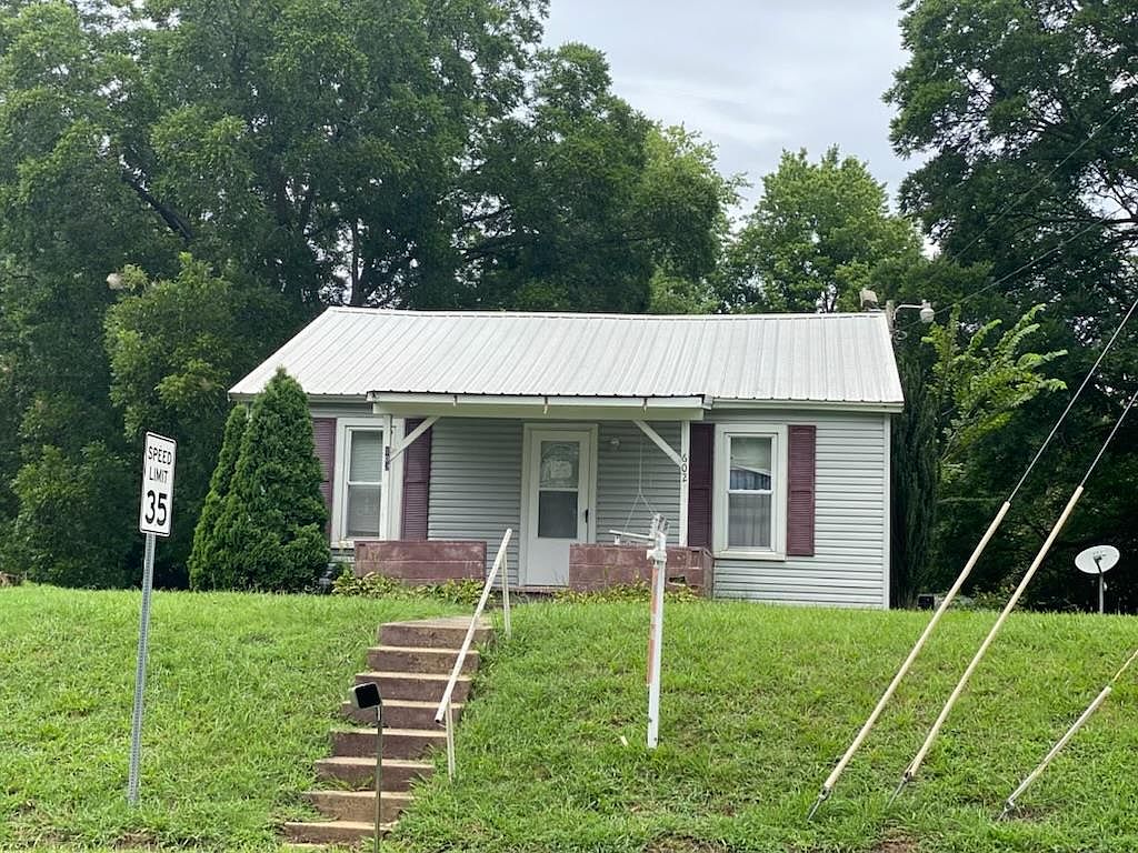 602 E 7th St, Livermore, KY 42352 | Zillow