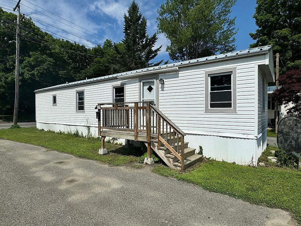 1st image of 17 Pleasant St Lot 2