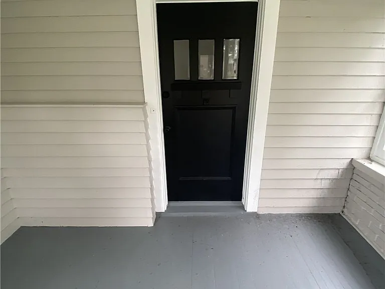 721 Polk Ave — Photo 4