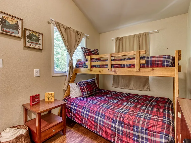 3708 Harris Mountain Way — Photo 14