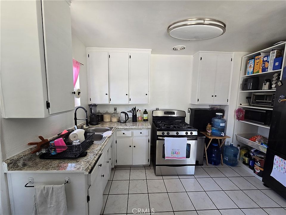 1st image of 1275 Hardt St