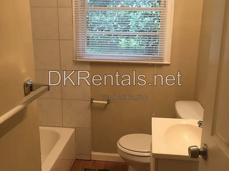 808 Meadow Pl — Photo 14