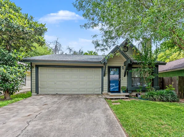 3926 CHIMNEY SPRINGS DR, San Antonio, TX 78247