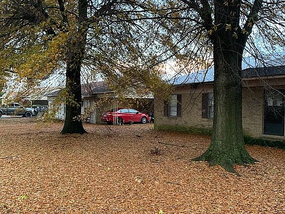 2nd image of 808 Reams Ave